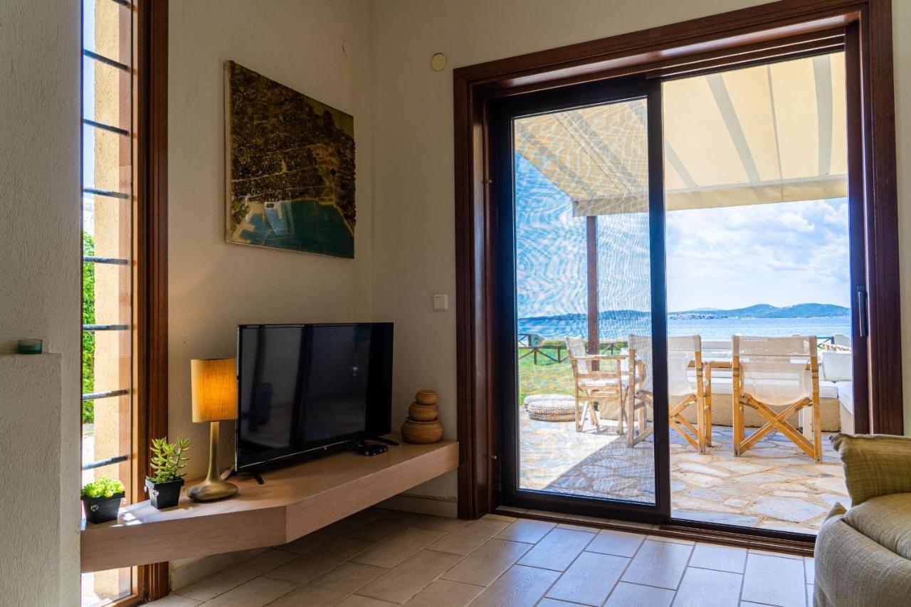 Вилла Alemar Estates Ouranoupolis Экстерьер фото